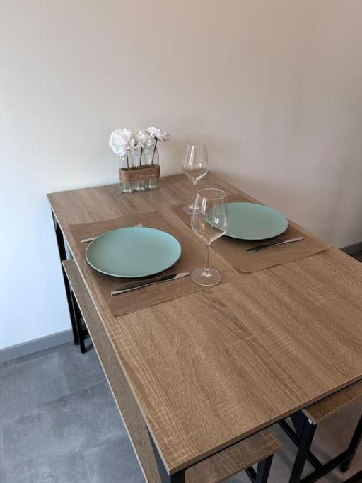 La Petite Maison Brienon-sur-Armançon Extérieur photo